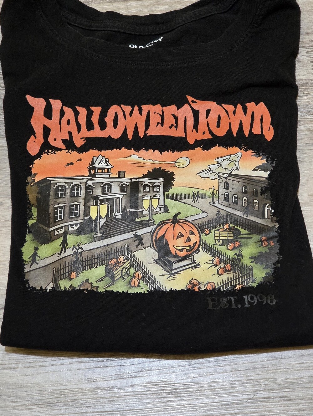 Old Navy Black HalloweenTown Graphic Tee - Womens Size S - Picture 6 of 8